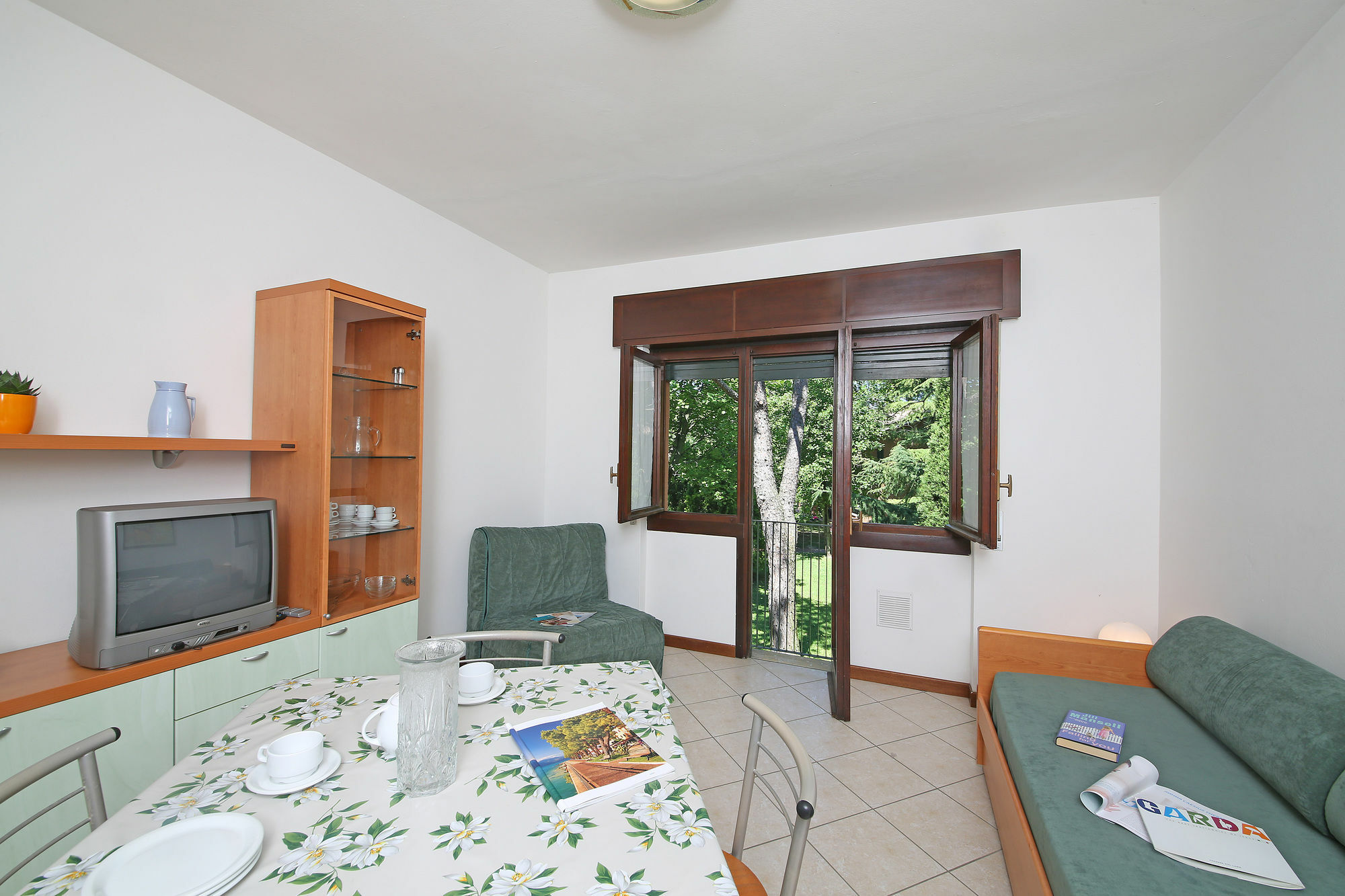 Appartamenti Punta Gro Sirmione Exteriör bild